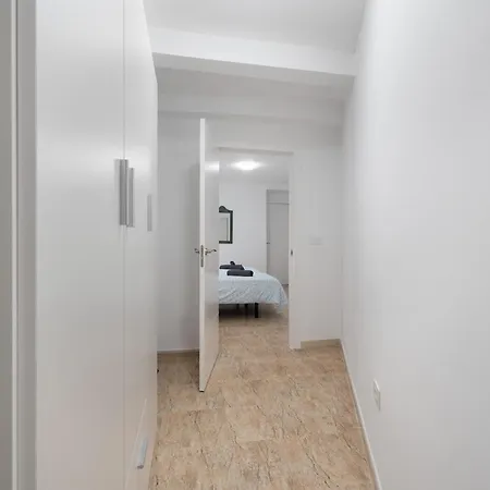 Flores 1a Apartment