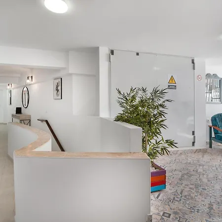 Apartmán Flores 1a *