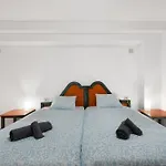 Flores 1a Apartment *