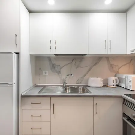 Apartamento Flores 1a *