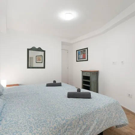 公寓 Flores 1a 阿德耶