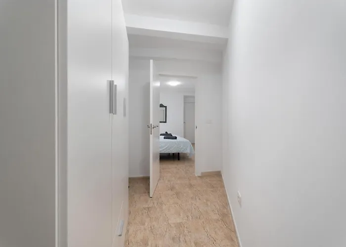 Flores 1a * Costa Adeje (Tenerife)